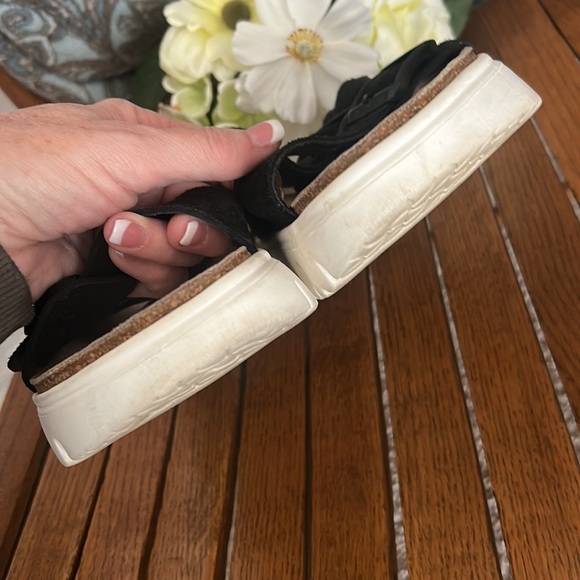 BIRKENSTOCK🌻Papillio ARIZONA Slide Footbed Black/White SANDAL 39 EUR/8-8.5 US - Picture 5 of 9